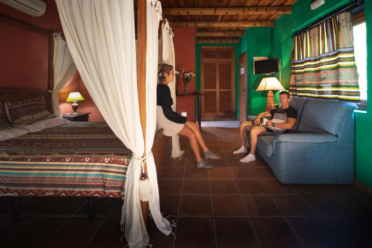 Tikal Boungalows Hotell Malcocinado  Eksteriør bilde